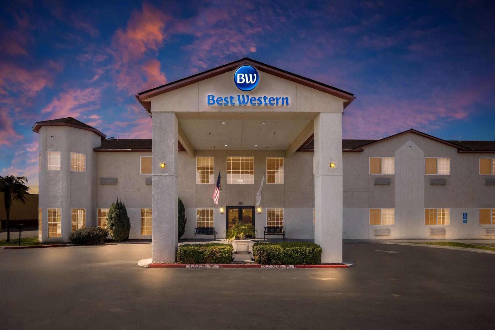 Best Western Liberty Inn Delano Exterior photo