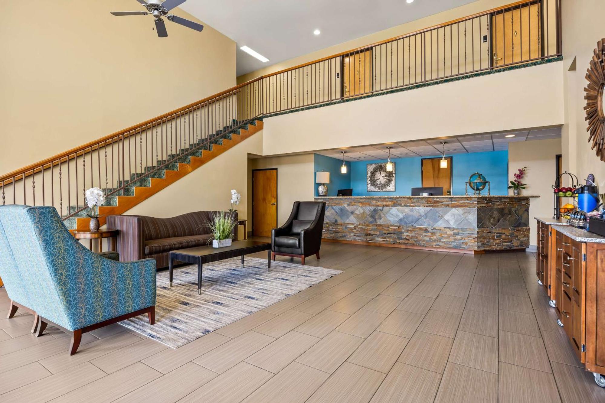 Best Western Liberty Inn Delano Exterior photo